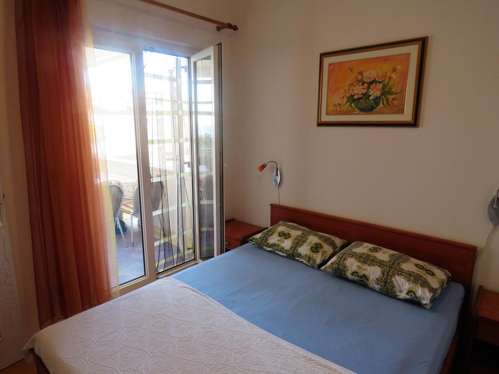 Apartments Party Novalja Ngoại thất bức ảnh
